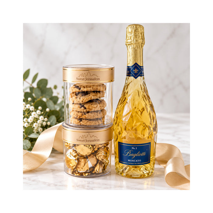 Elegant Moscato Sweet Wine & Gourmet Treats Gift Bundle